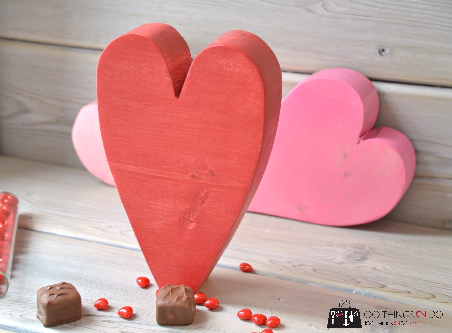 Add a touch of whimsy with these wooden hearts - 100 Things 2 Do