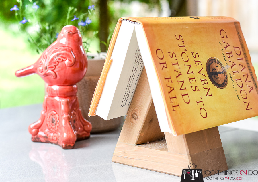 Wood book rest, wood bookmark, triangle book rest, wood triangle, scrap wood project, book lover, DIY book stand
